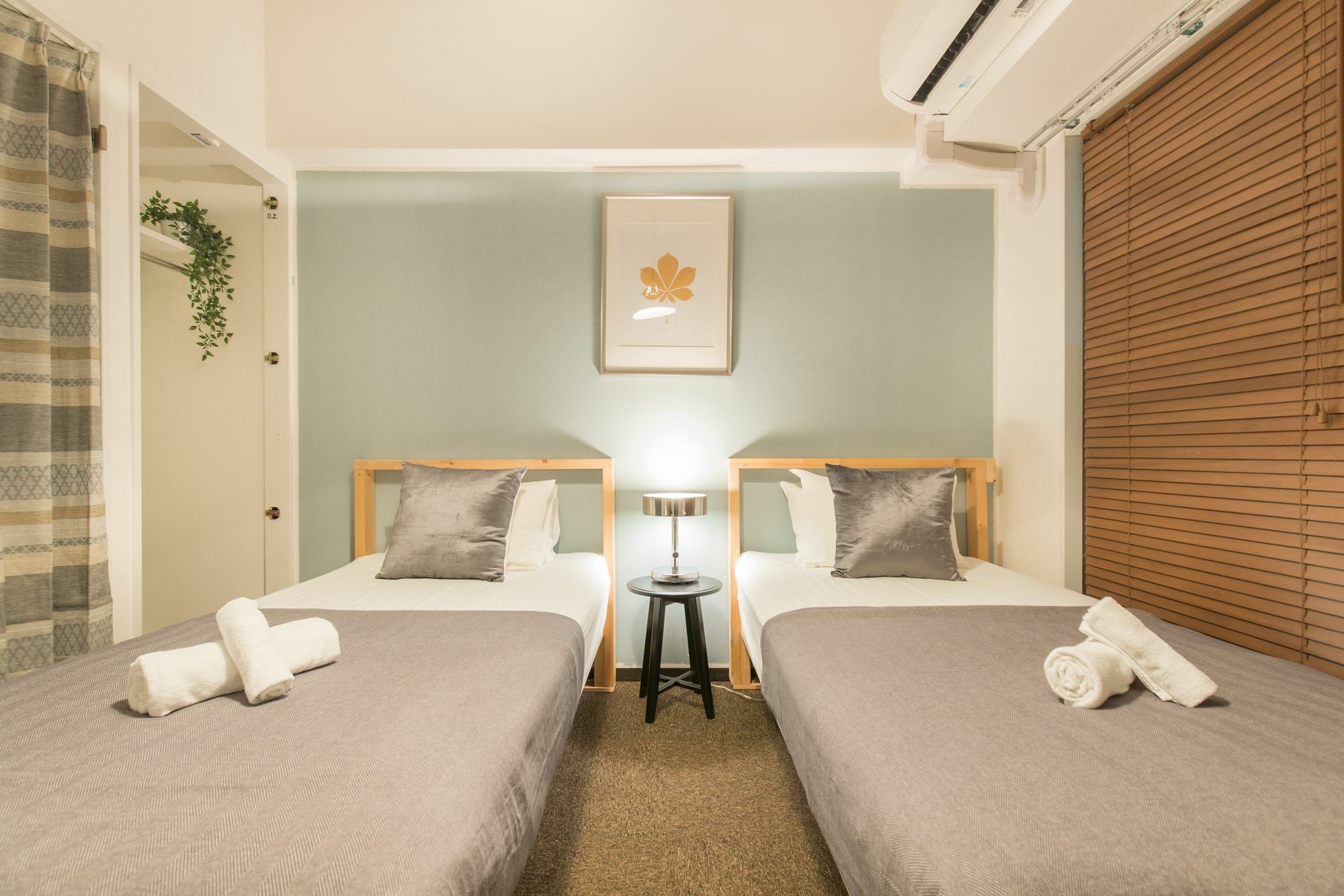 Uro Apartment Ōsaka Eksteriør bilde