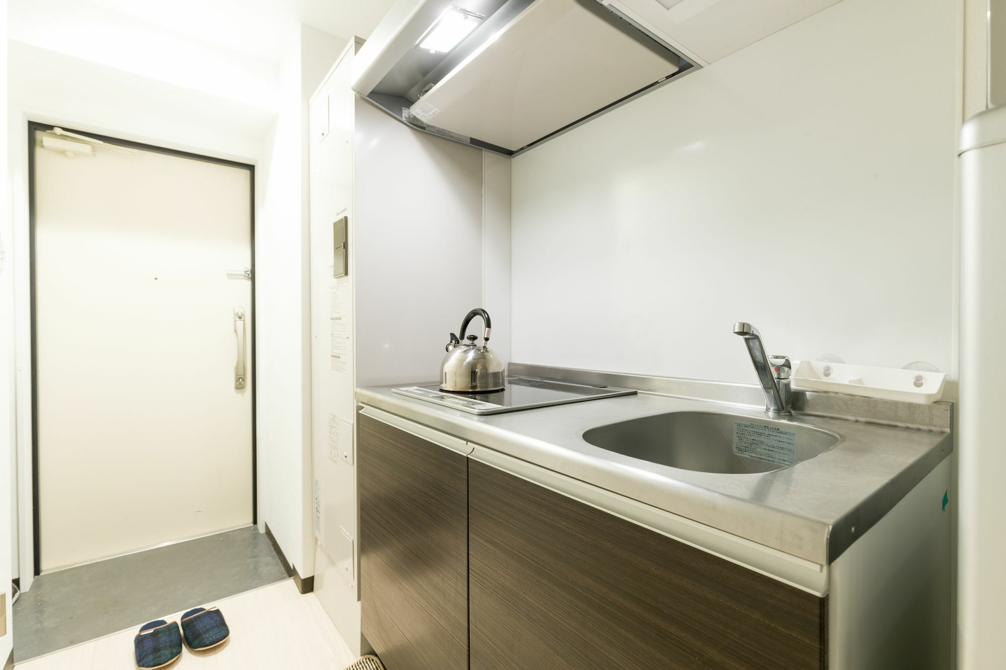 Uro Apartment Ōsaka Eksteriør bilde